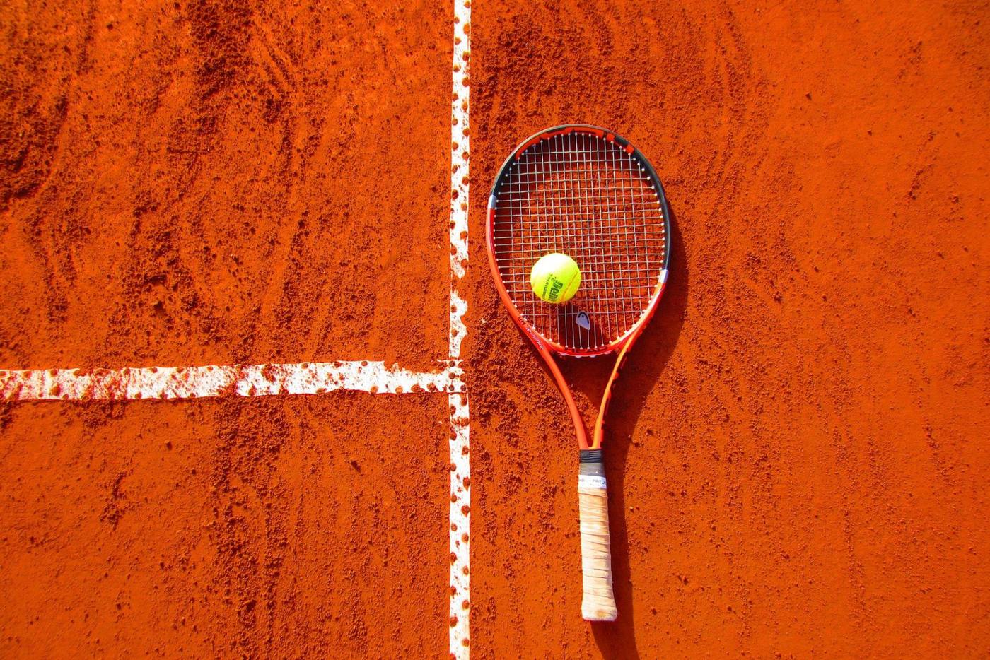 Sandplatz der Tennisanlage des TC Friedrichshafen am Bodensee
